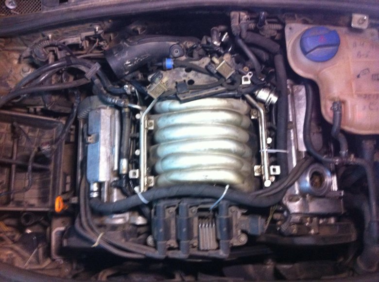 Ауди а6 с5 2.5 бензин