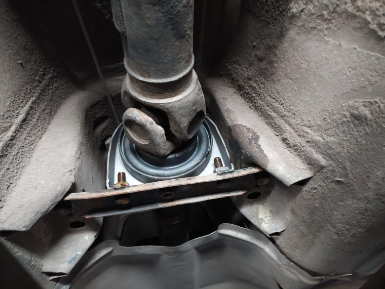 Подвесной подшипник карданного вала