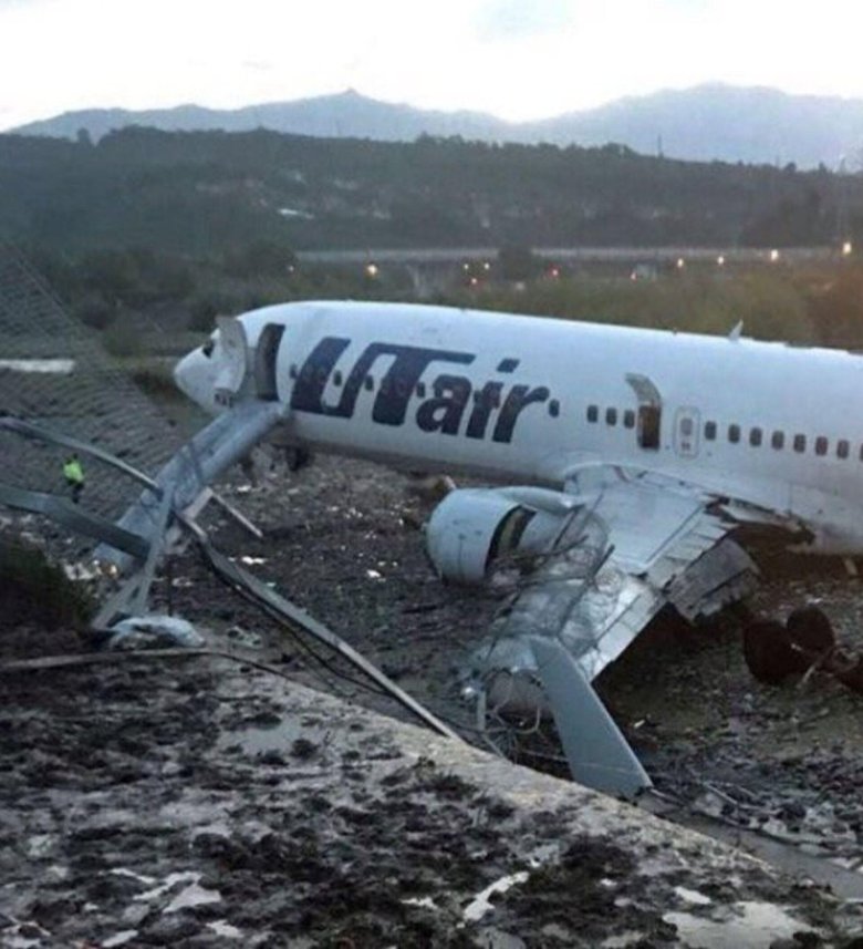 Боинг 737-800 ютэйр сочи