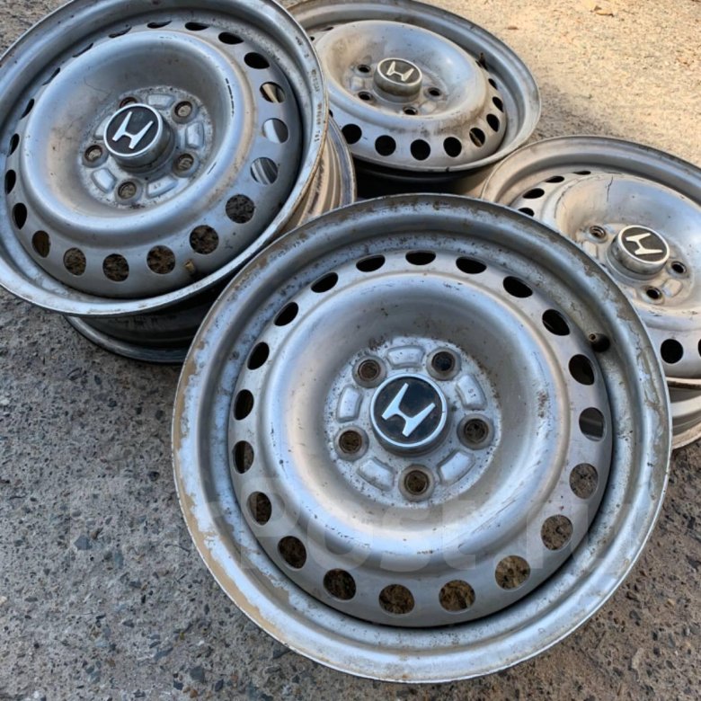 Штампованные диски на honda