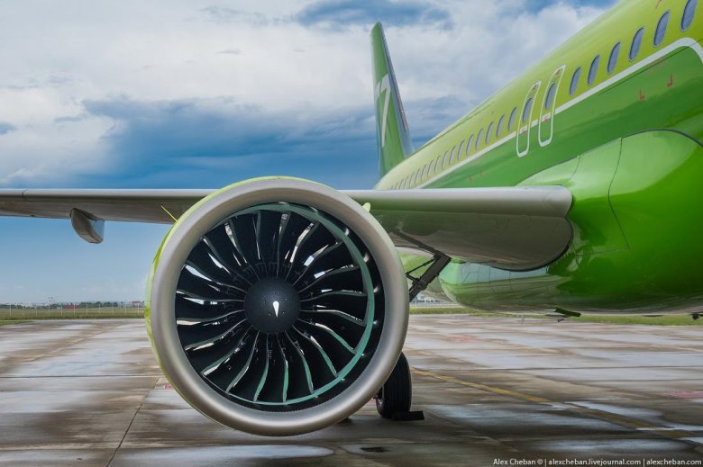 Боинг 737 800 s 7