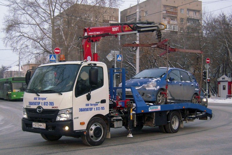 Эвакуатор манипулятор чайка-сервис 4784rb