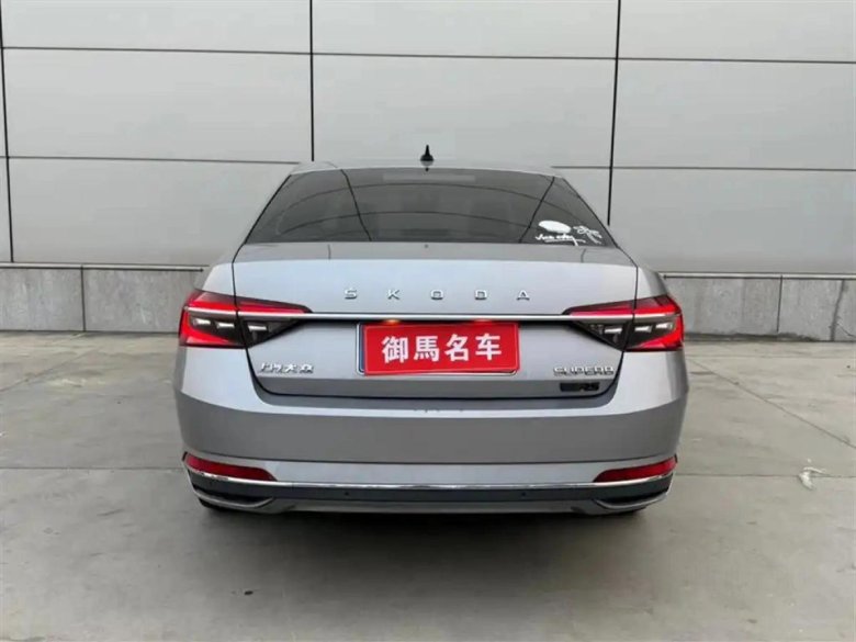 Hyundai genesis coupe