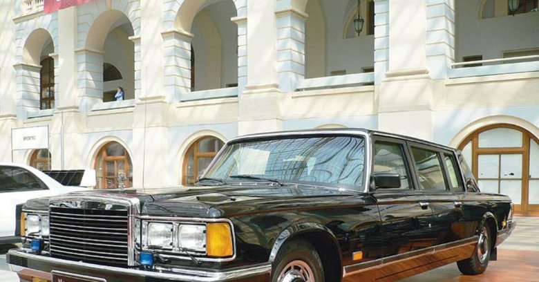 Зил 41047 лимузин