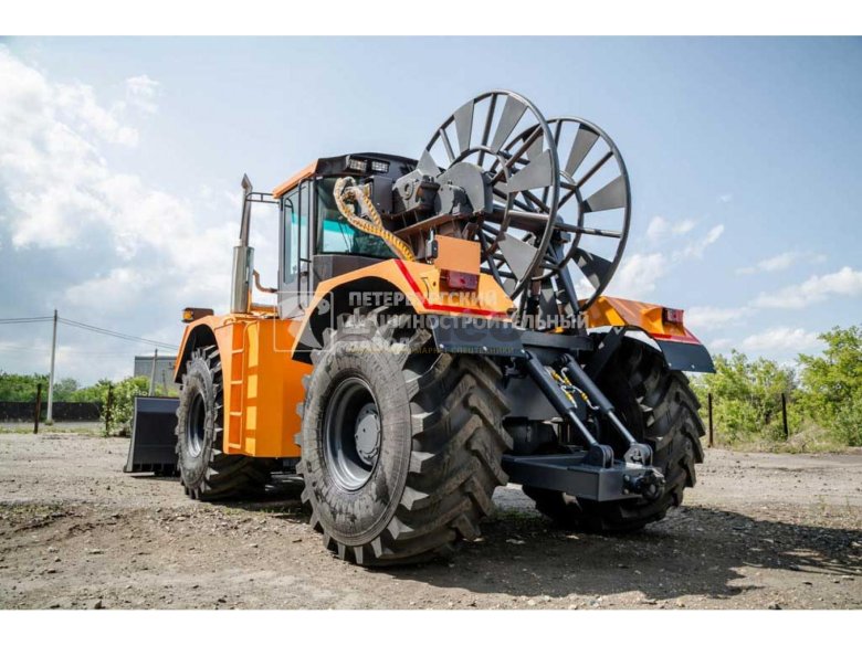 Бульдозер колёсный универсальный станислав-704-04-бку