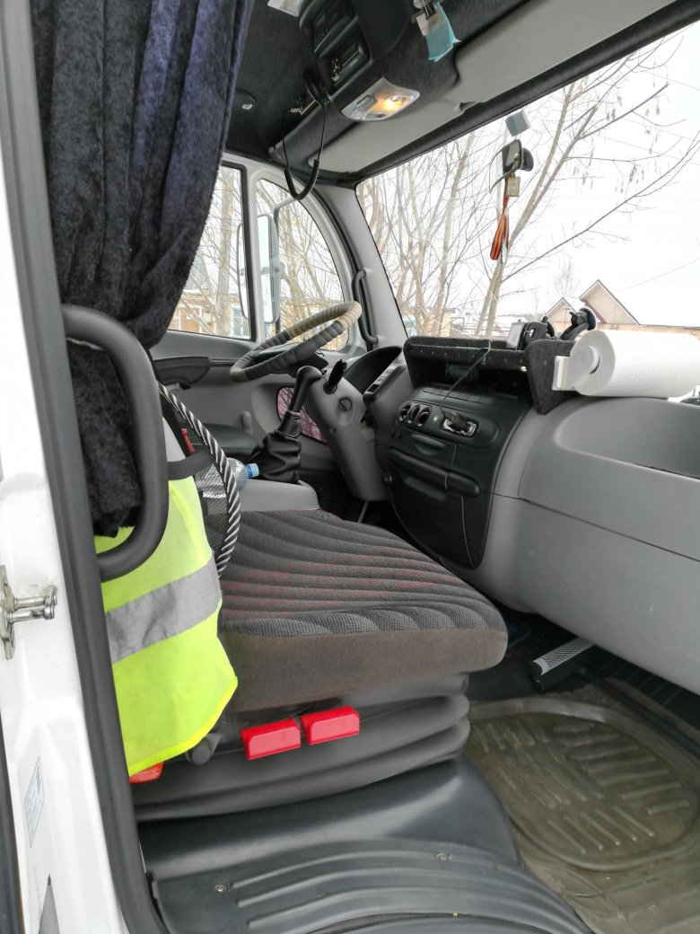 Автомобиль авиа