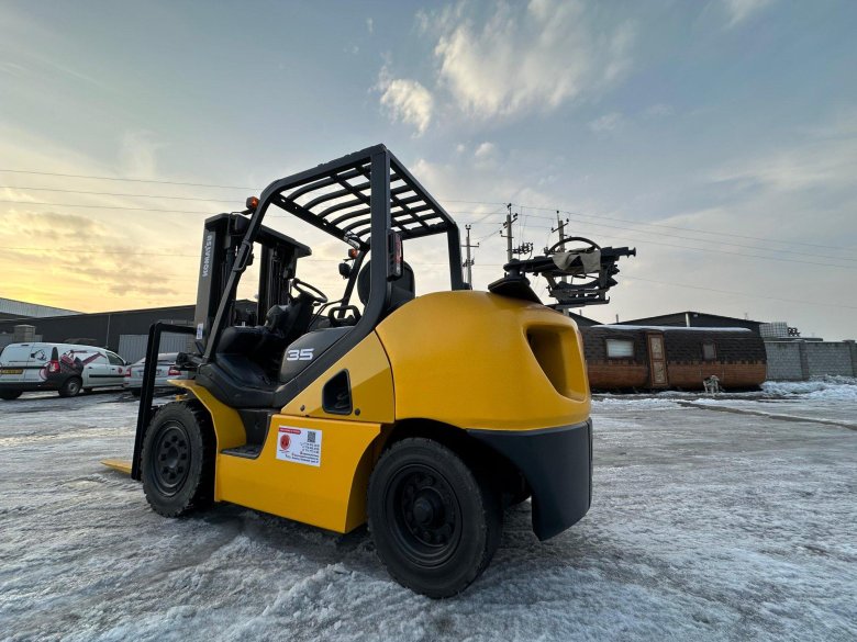 Вилочный погрузчик komatsu fd25