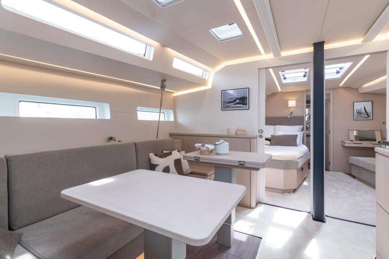 Beneteau – oceanis yacht 60