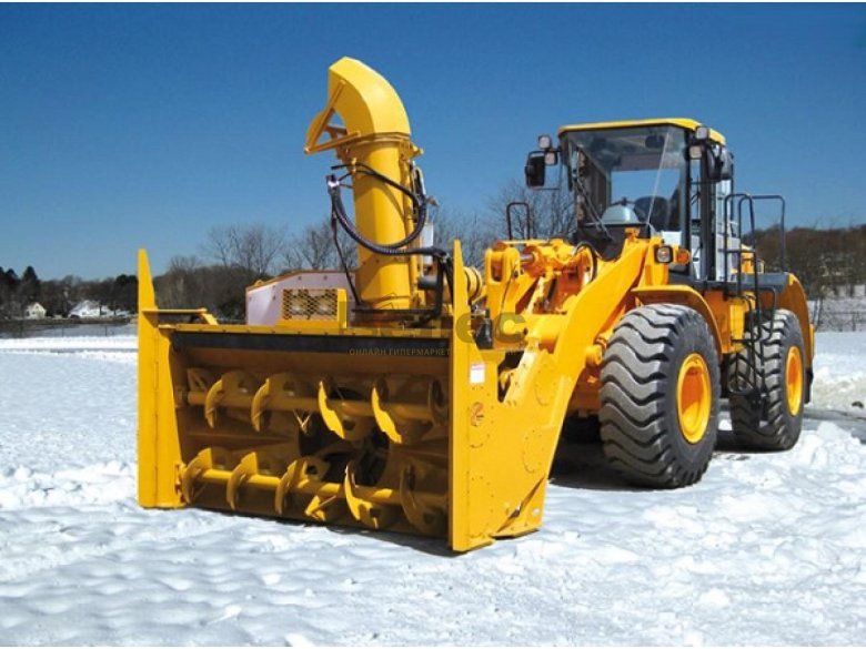 Шнекороторный снегоочиститель