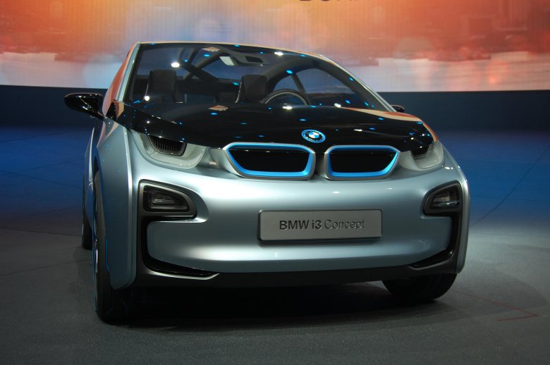Бмв гибрид i3