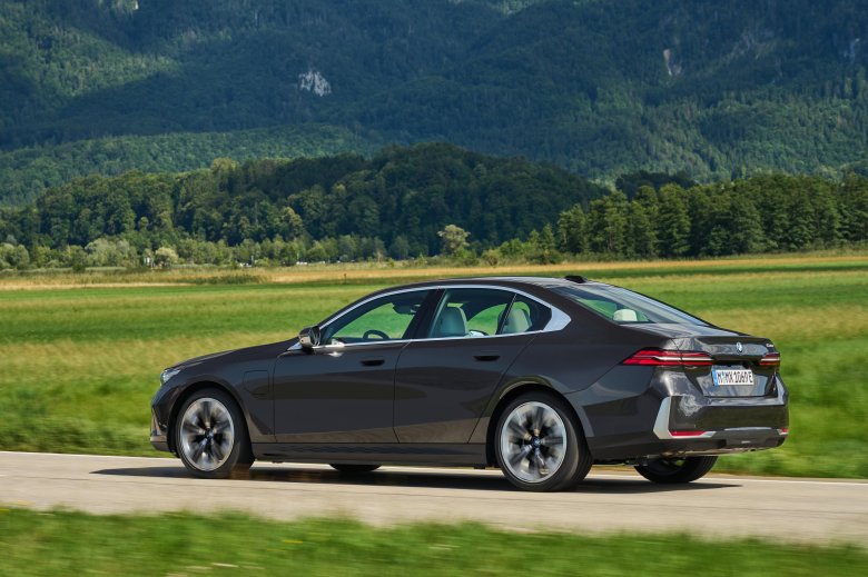 Бмв 5 серии g60