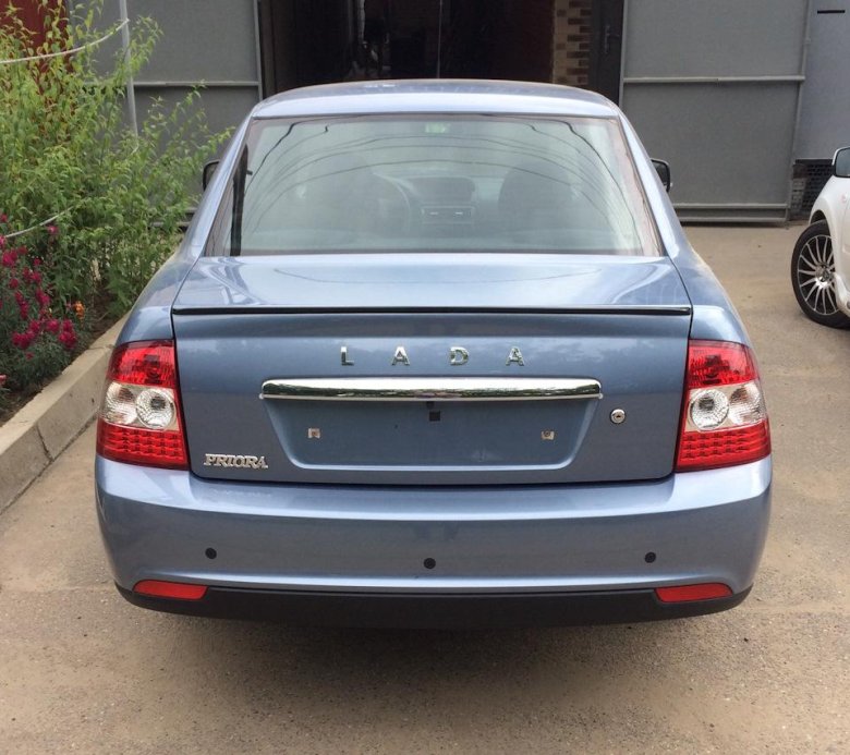 Лада приора седан