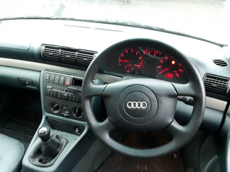 Audi a4 b5 1996 салон