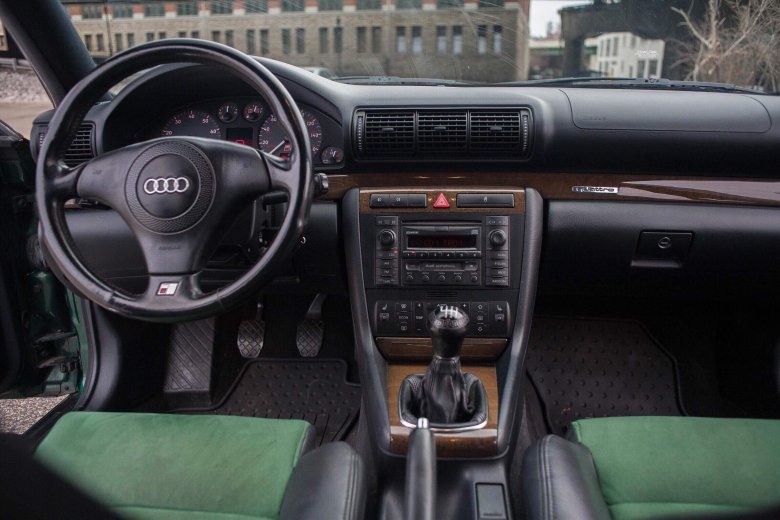 Audi a4 b5 interior