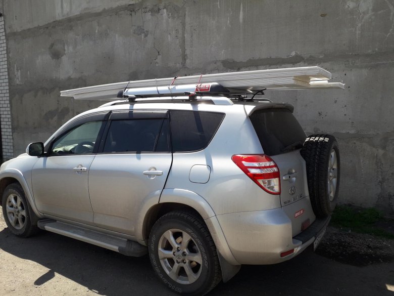 Багажник на крышу автомобиля тойота рав 4
