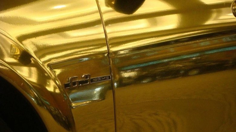 Золотая краска для автомобиля