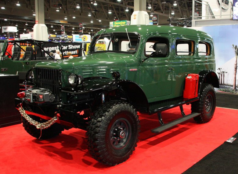 Dodge power wagon 2000
