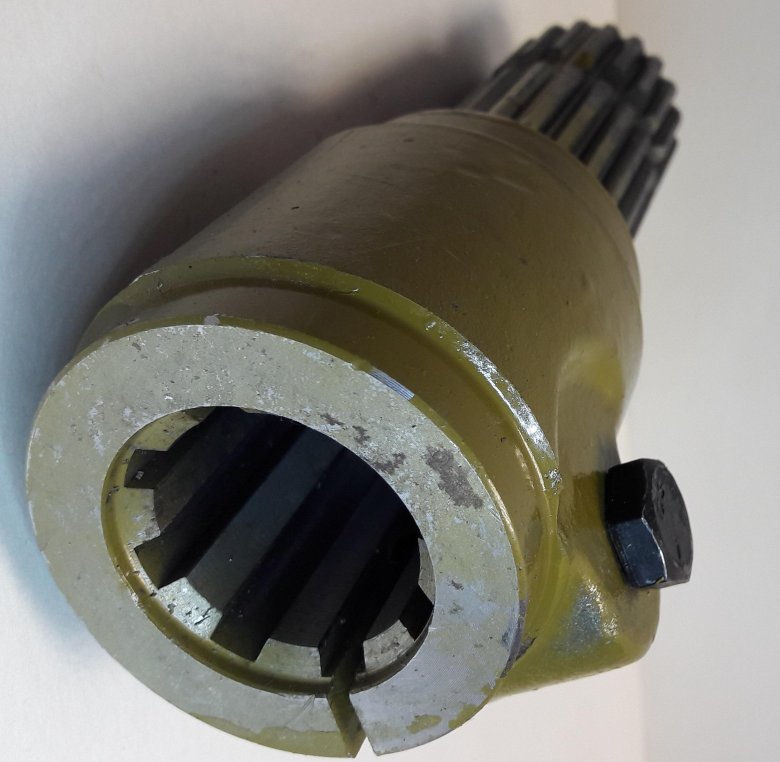 Переходник карданного вала с 8 на 21 шлиц