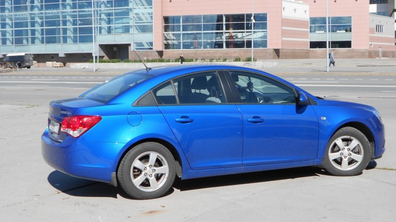Chevrolet cruze 2011 1.8 механика