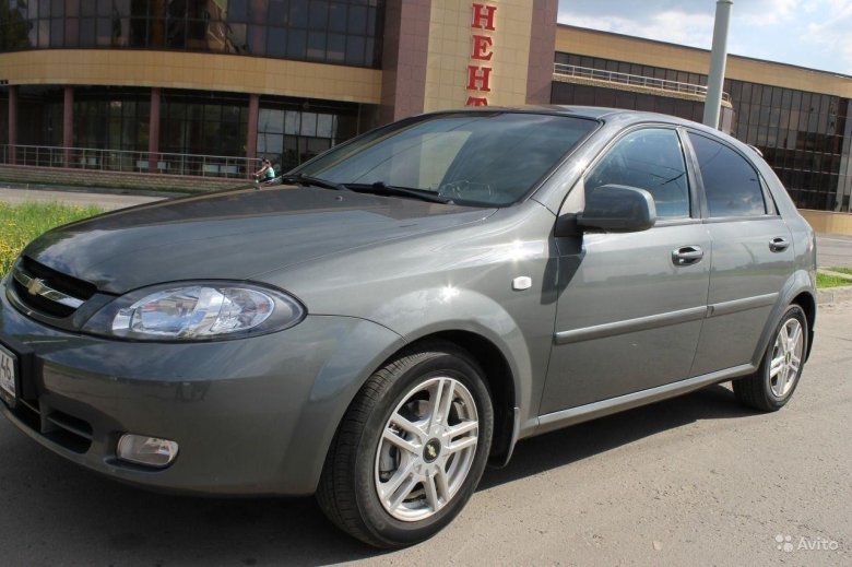 Chevrolet lacetti 2010 хэтчбек