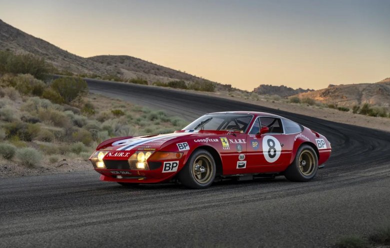Ferrari 365 gtb/4 daytona