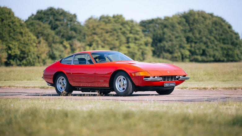 Феррари дайтона 365