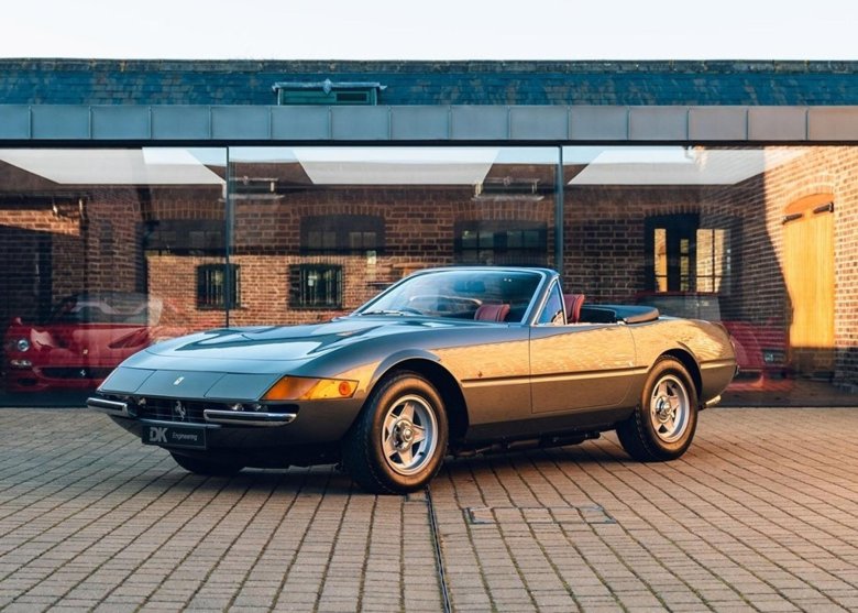Ferrari daytona