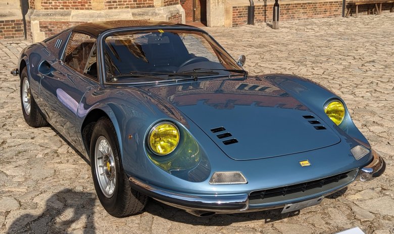 Ferrari dino 246 gt