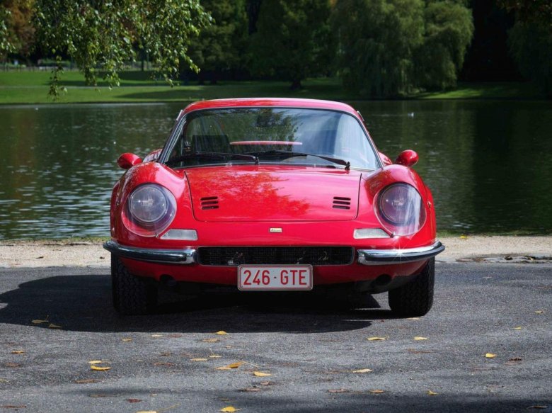 Ferrari dino 246 gt