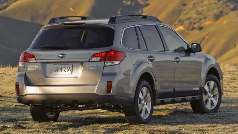 Subaru legacy outback 2011