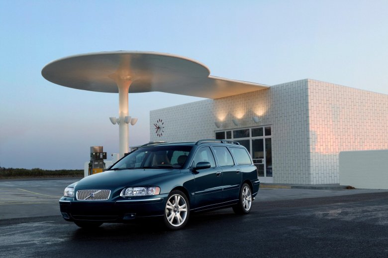 Volvo v70 2005