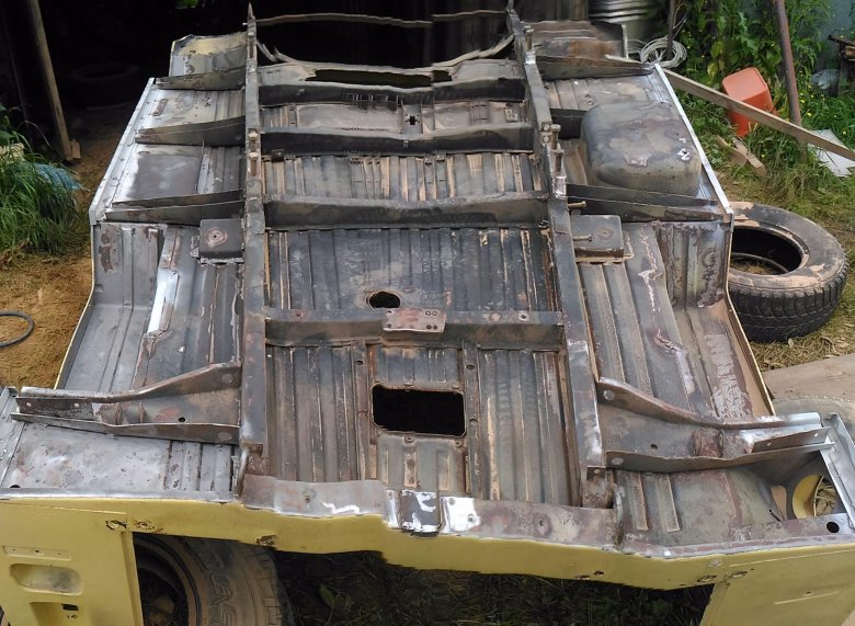 Днище газ 3110