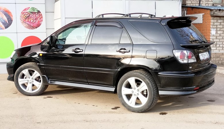 Лексус рх 300 2000