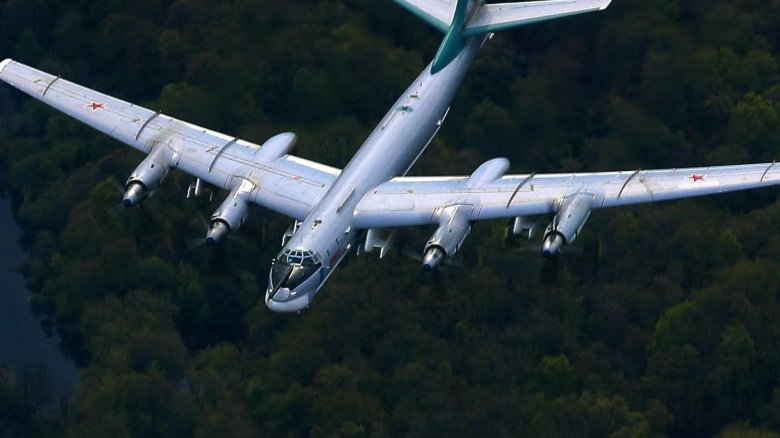 Бомбардировщик ту-95мс