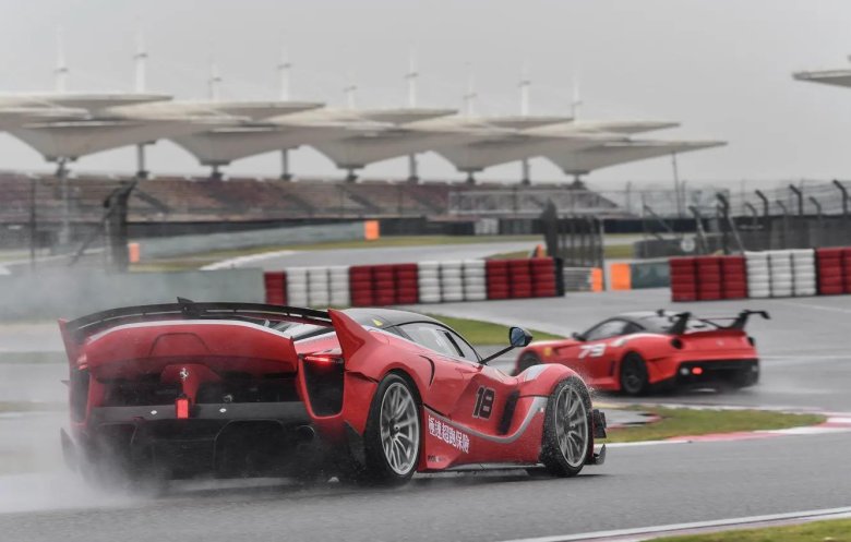 Феррари fxx k evo