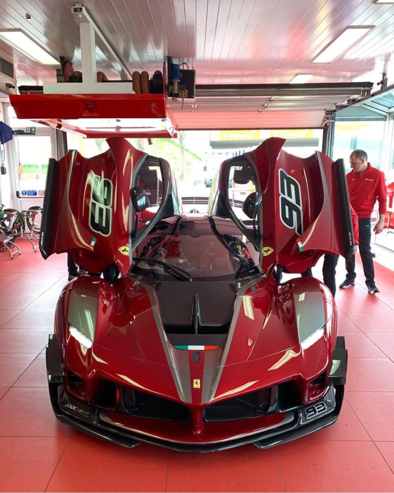 Феррари fxx k