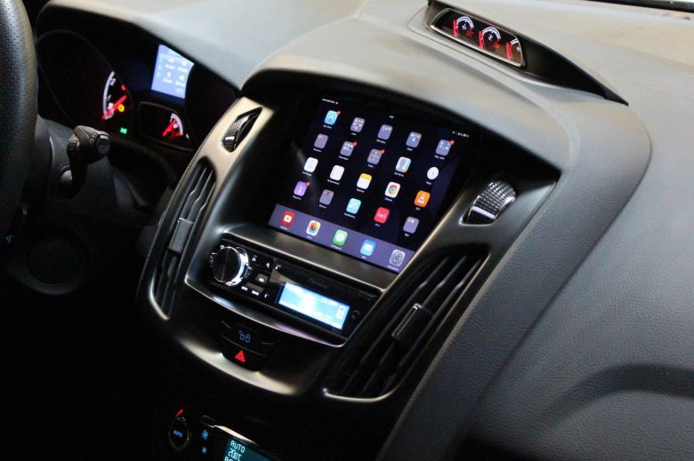 Планшет в форд фокус 3