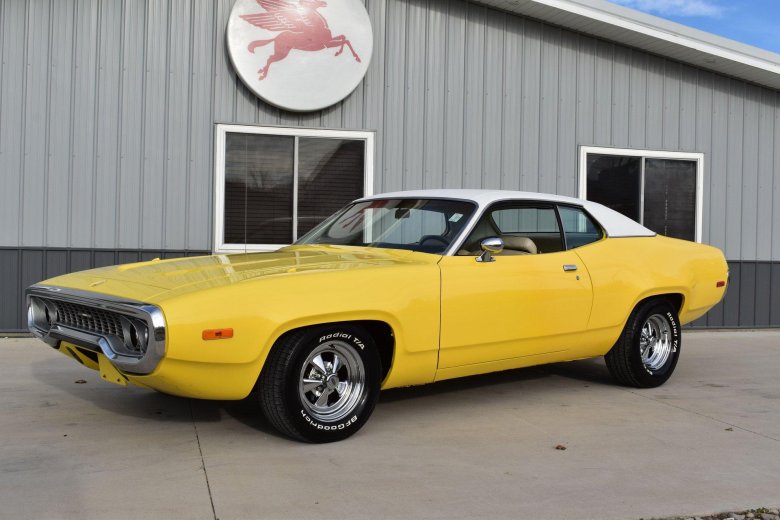 Plymouth roadrunner gtx 1972