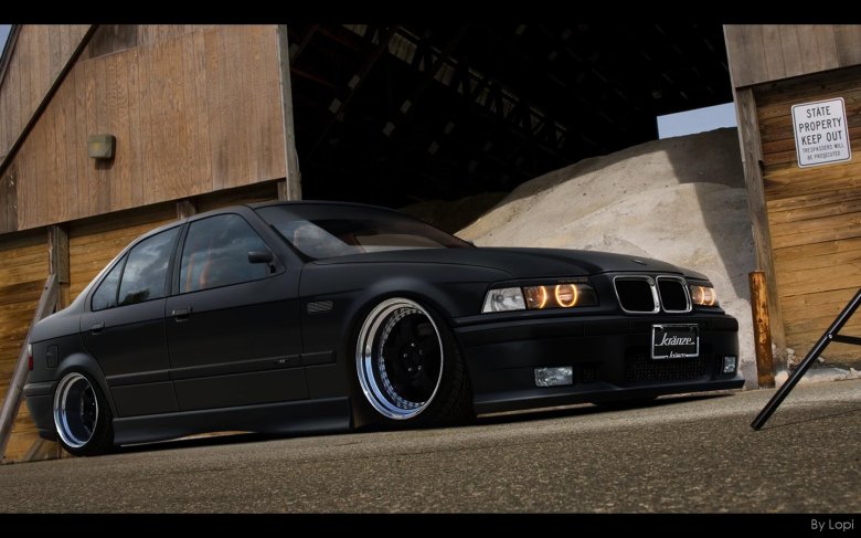 Bmw e36 sedan