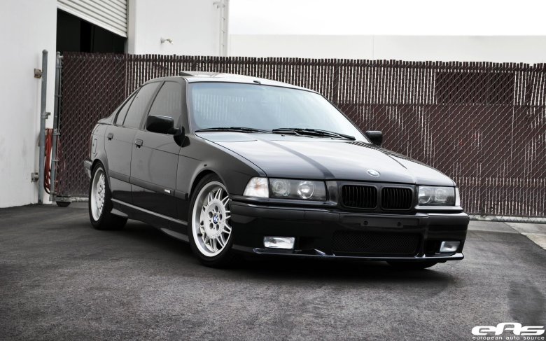 Bmw e36 sedan black
