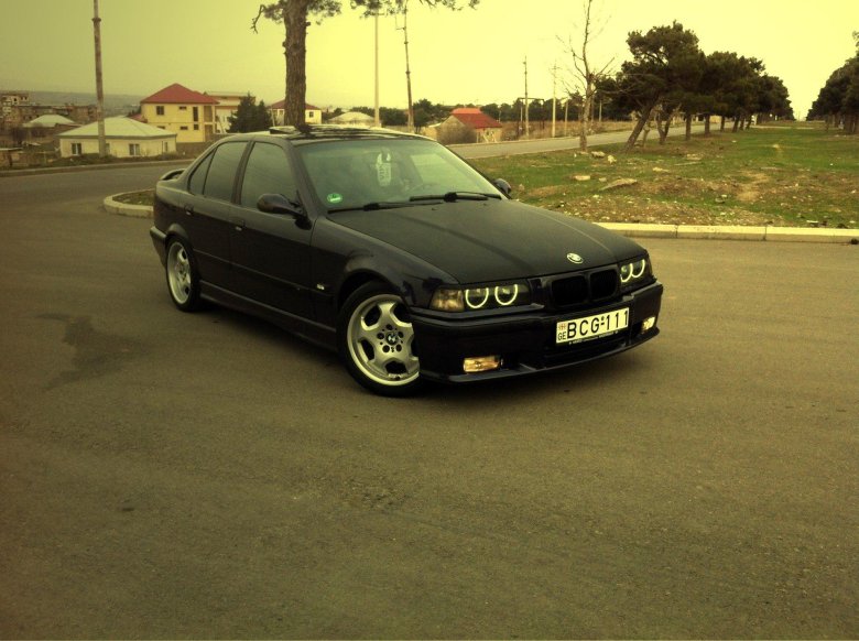 Бмв е36 седан черная