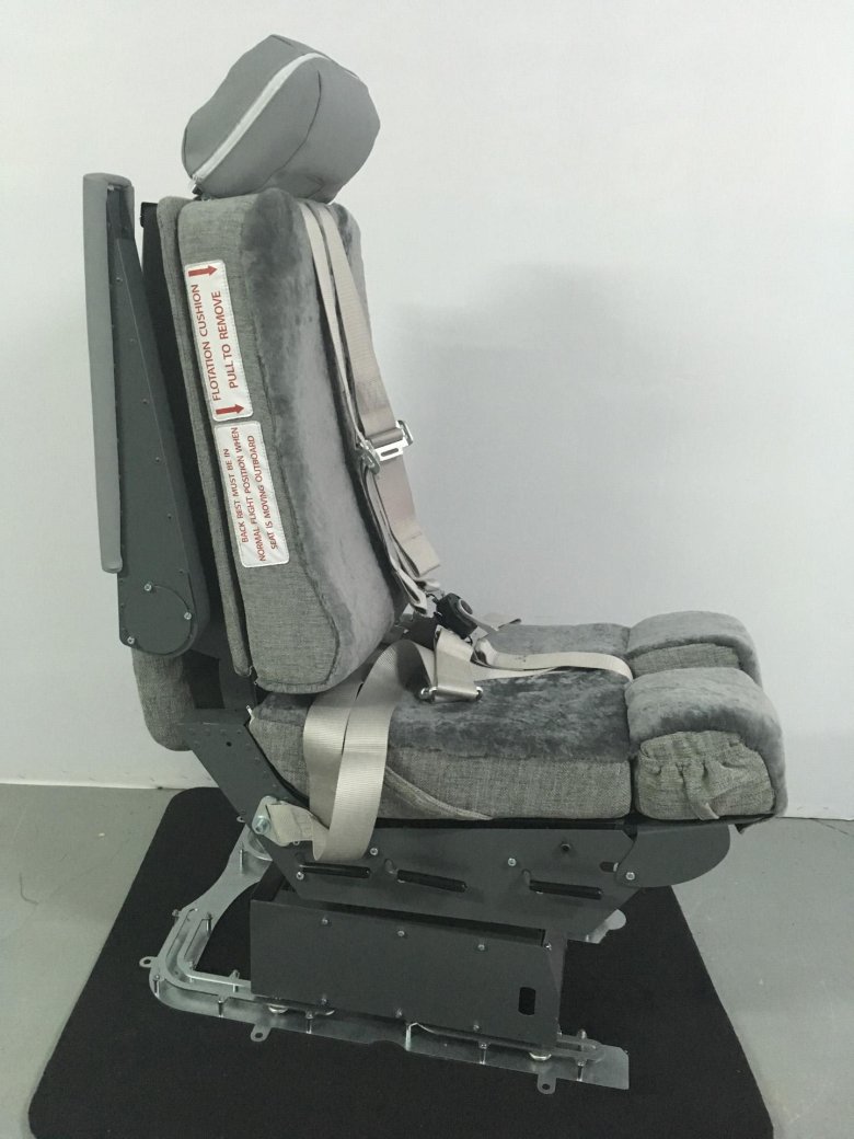 Кресло пилота б737