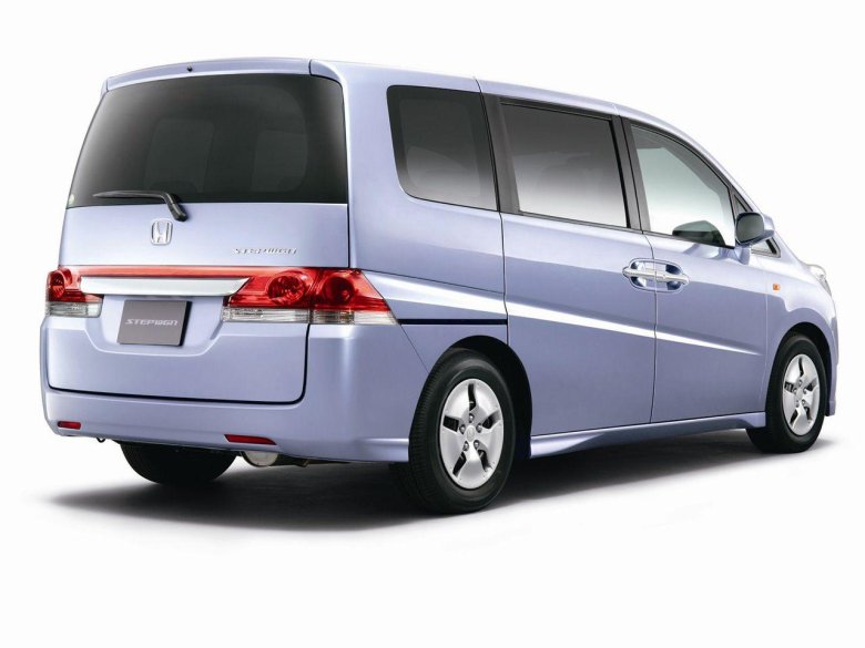 Honda stepwgn 2005