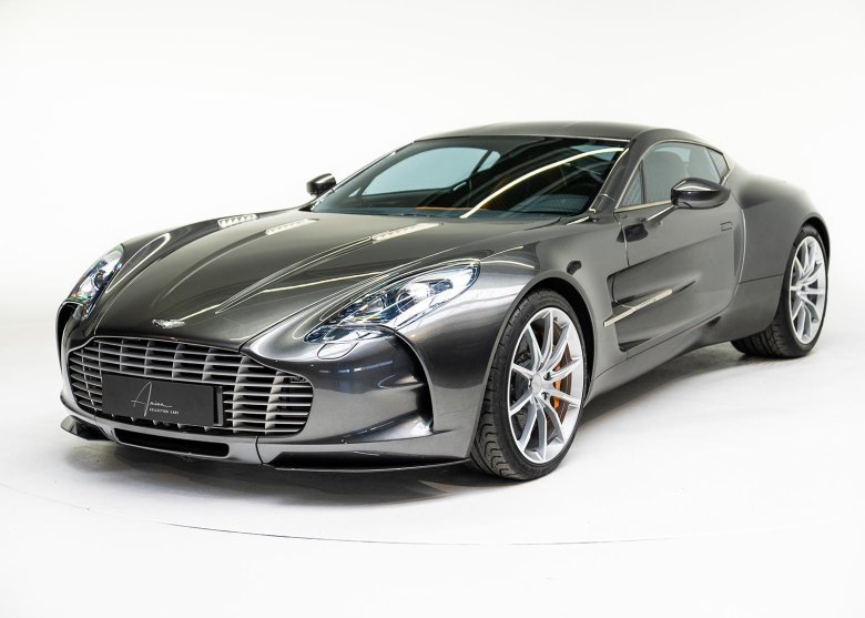 Астон мартин one 77