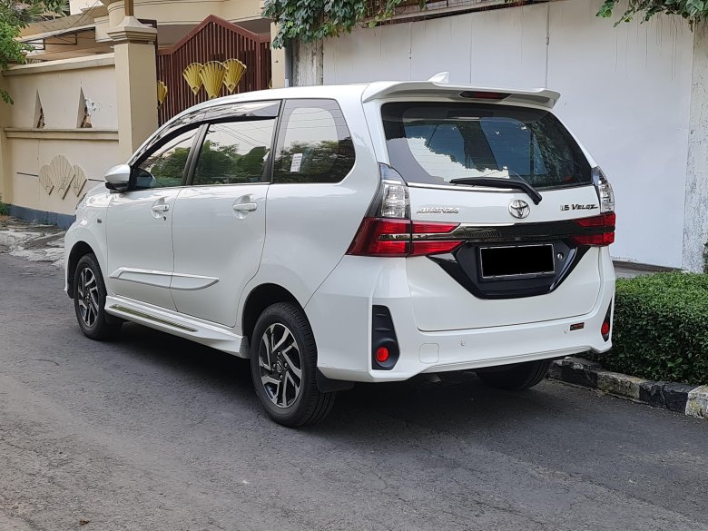 Toyota veloz