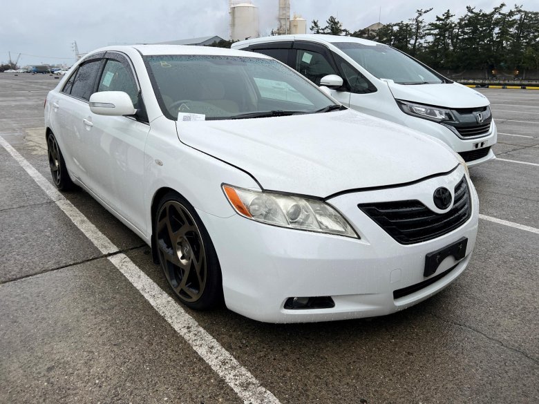 Toyota camry acv 40