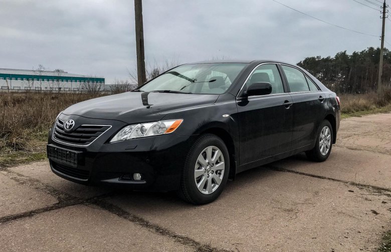 Тойота камри 40