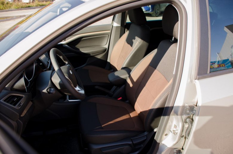 Салон лада веста