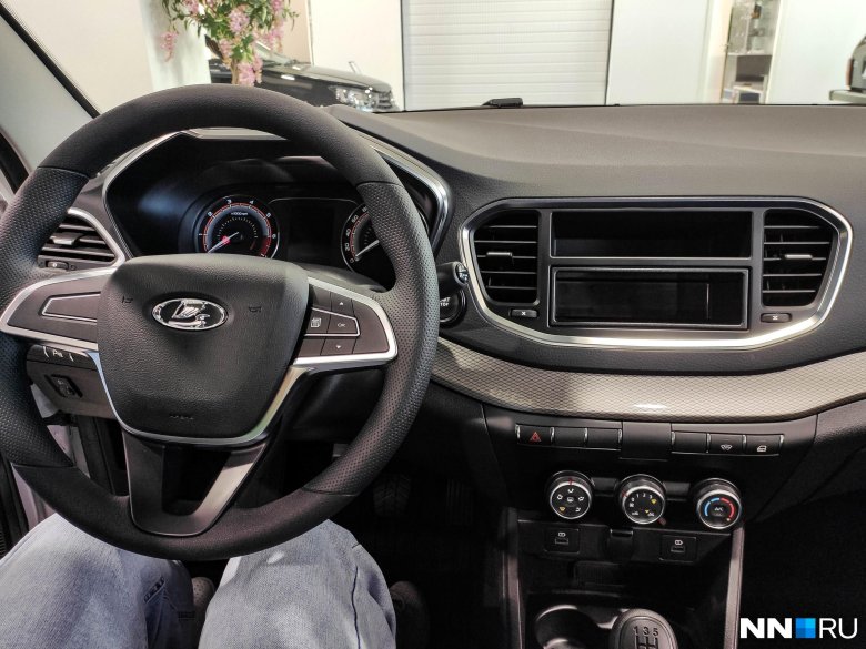 Lada vesta салон 2024