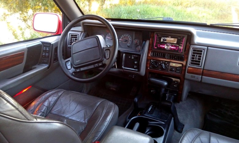 Jeep grand cherokee 1993 interior